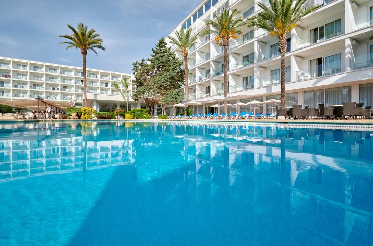 Grupotel Gran Vista & Spa <div class="m-page-header__rating"><span class="m-page-header__rating--star"></span><span class="m-page-header__rating--star"></span><span class="m-page-header__rating--star"></span><span class="m-page-header__rating--star"></span></div>